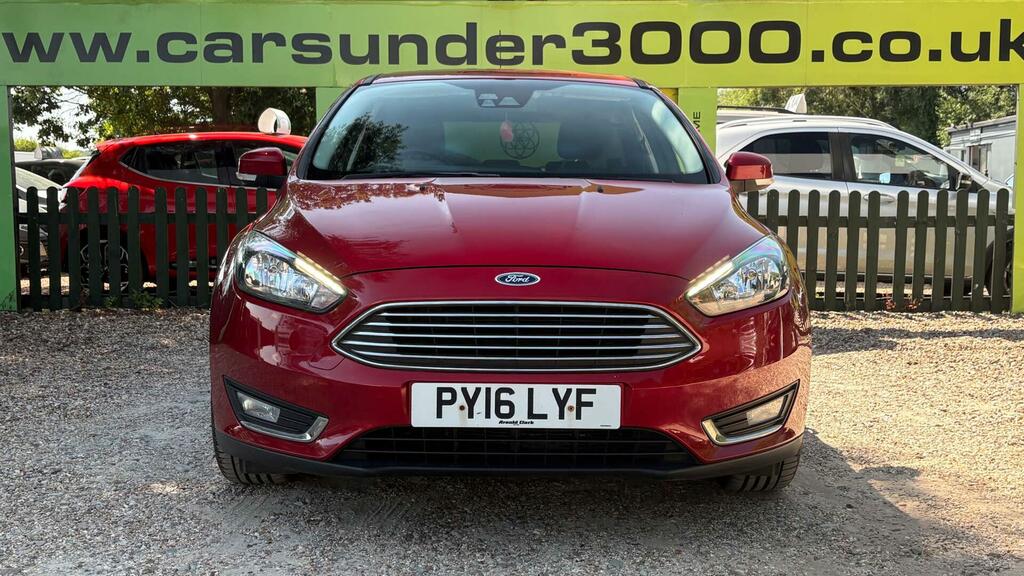 Ford Focus 1.5 Tdci Titanium Euro 6 Ss PY16LYF Red #2