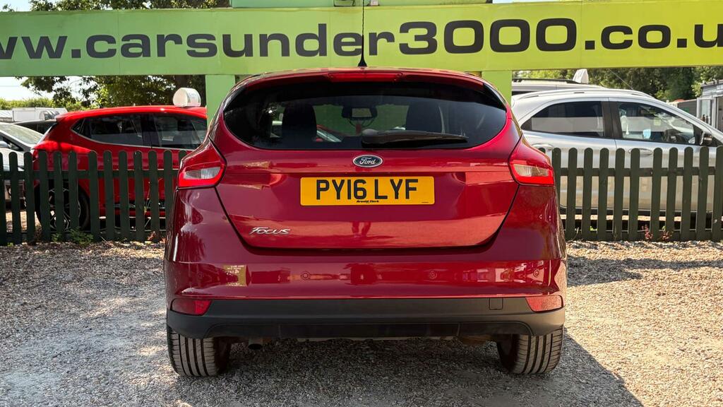 Ford Focus 1.5 Tdci Titanium Euro 6 Ss PY16LYF Red #5