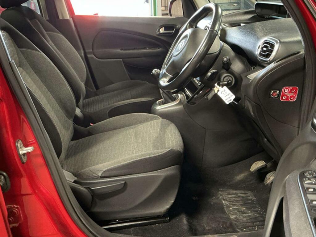 Citroen C3 Picasso Platinum Red #3