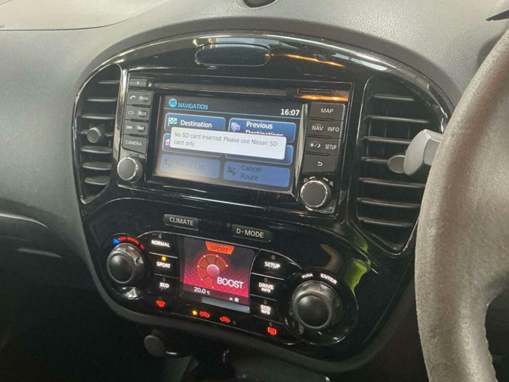 Nissan Juke Nismo White #2