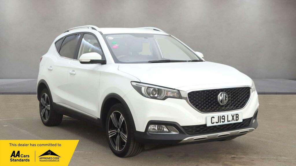 MG ZS Exclusive White