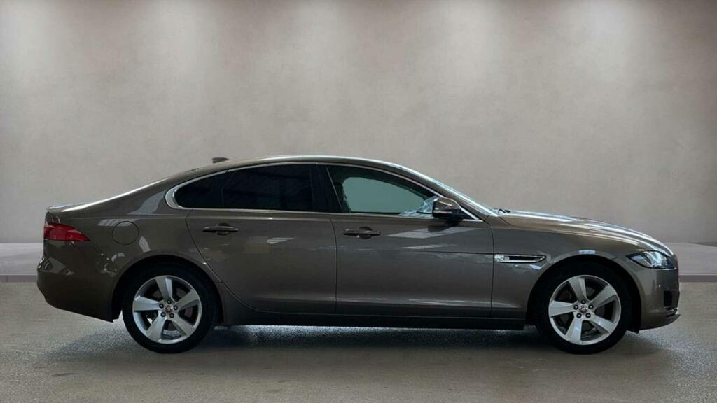 Jaguar XF Saloon 2.0D R-sport Euro 6 Ss 201666 Grey #9