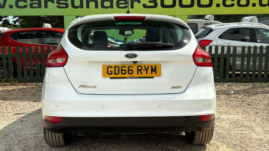 Ford Focus 1.0T Ecoboost Titanium X Euro 6 Ss White #4