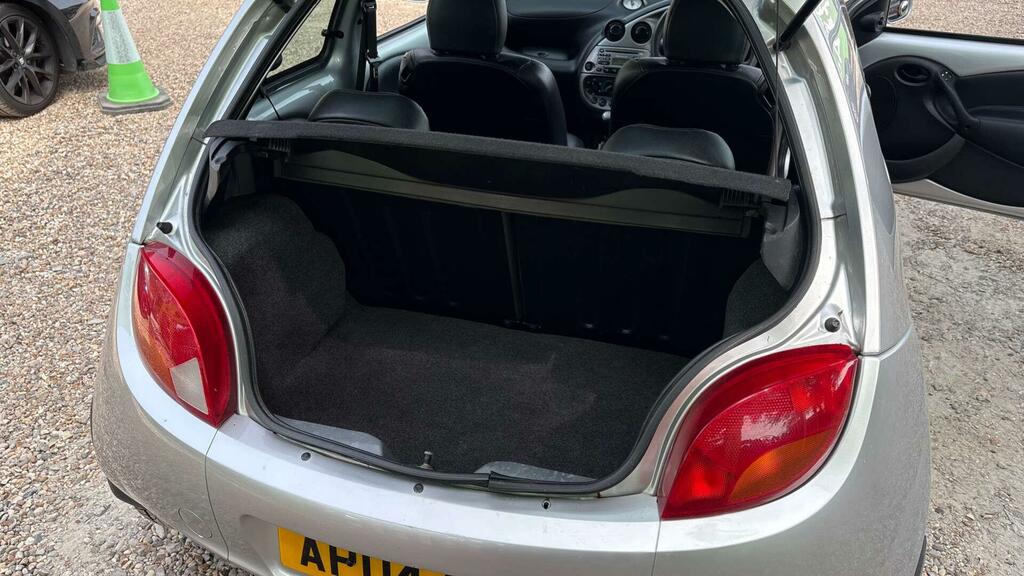 Ford KA 1.3 3dr Red #31