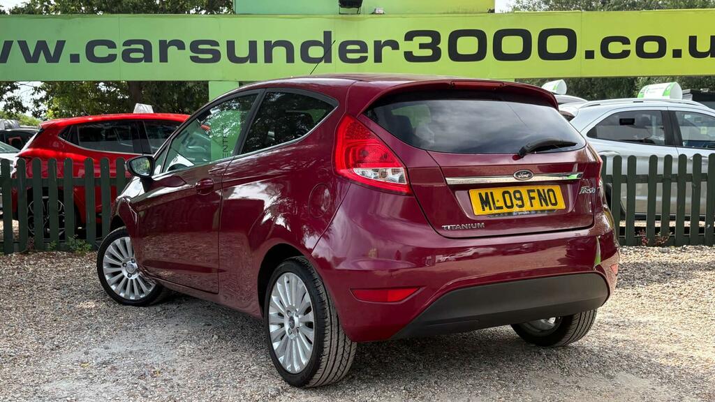 Ford Fiesta 1.4 Titanium ML09FNO Red #4