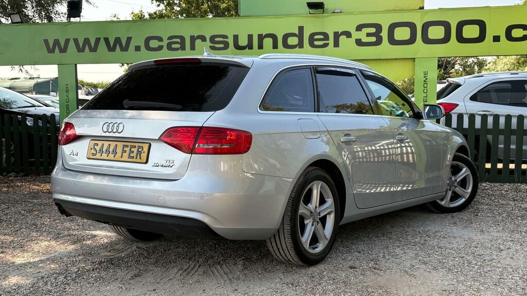 Audi A4 Avant 2L Avant Tdi Se Red #4