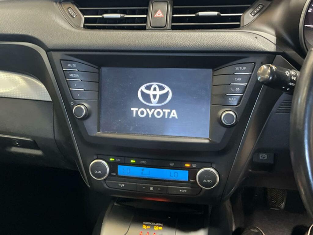 Toyota Avensis Business Edition Plus Blue #2