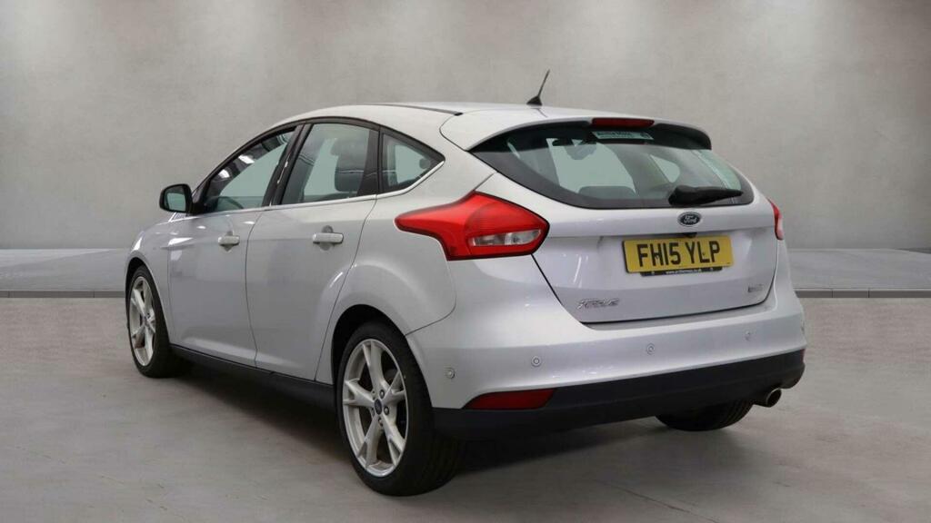 Ford Focus Titanium X Silver #6