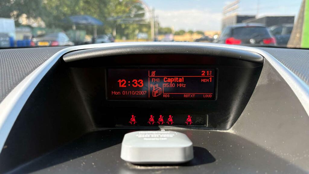 Peugeot 207 Active Hdi Black #22