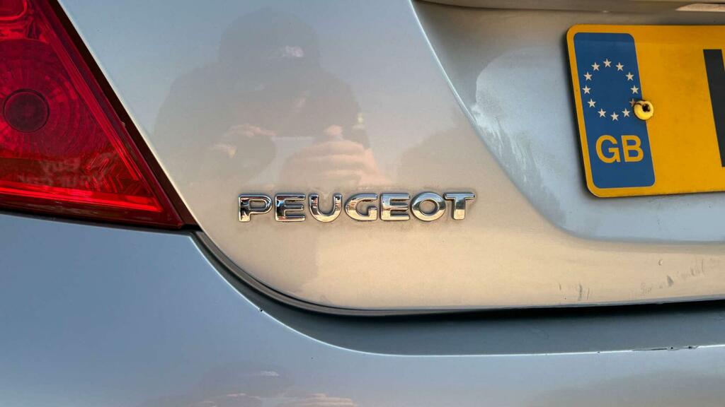 Peugeot 207 Active Hdi Black #37