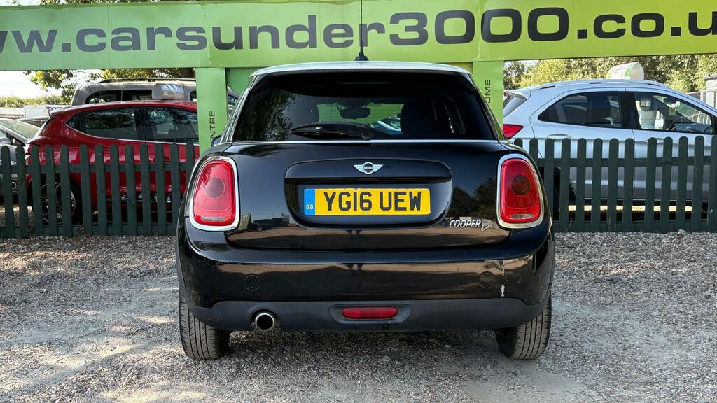 Mini Hatch 1.5 Cooper D Euro 6 Ss YG16UEW Black #5