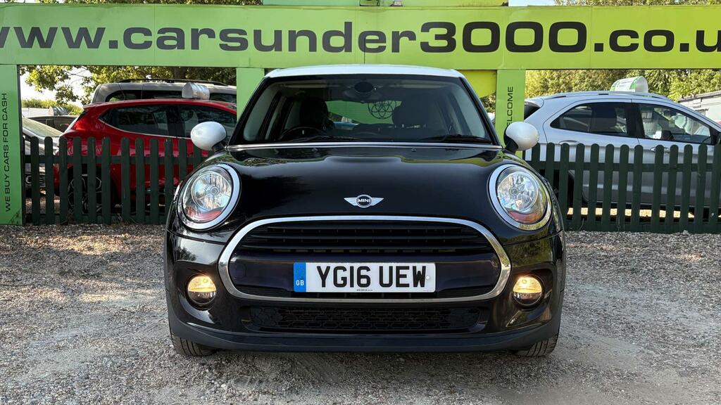 Mini Hatch 1.5 Cooper D Euro 6 Ss YG16UEW Black #2