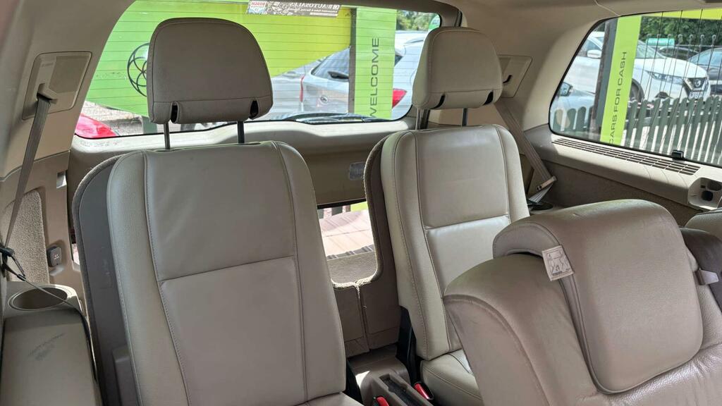 Volvo XC90 White #10