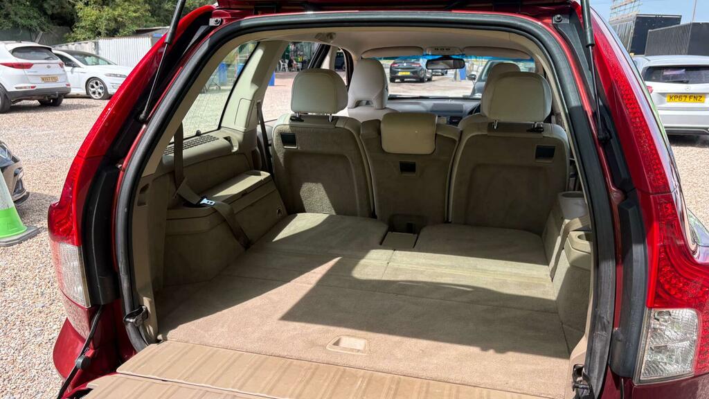 Volvo XC90 White #20