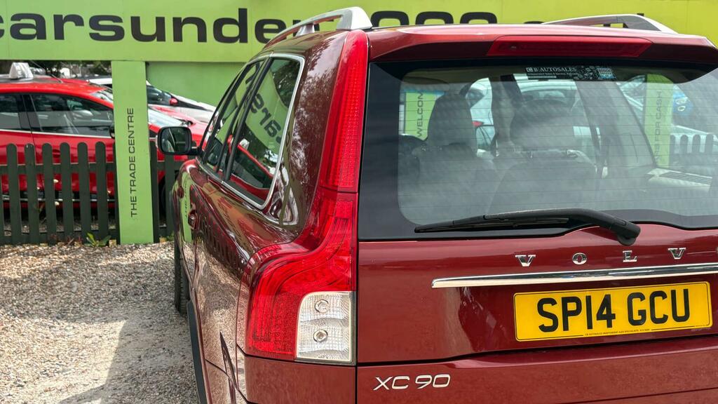 Volvo XC90 White #37