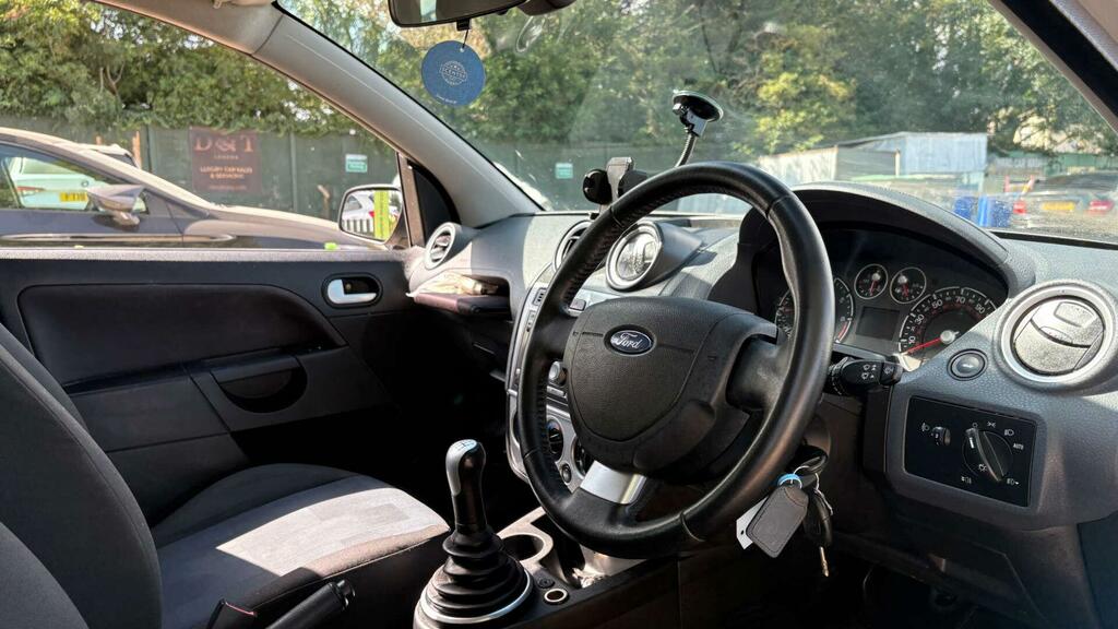 Ford Fiesta 1.4 Zetec Climate Blue #7