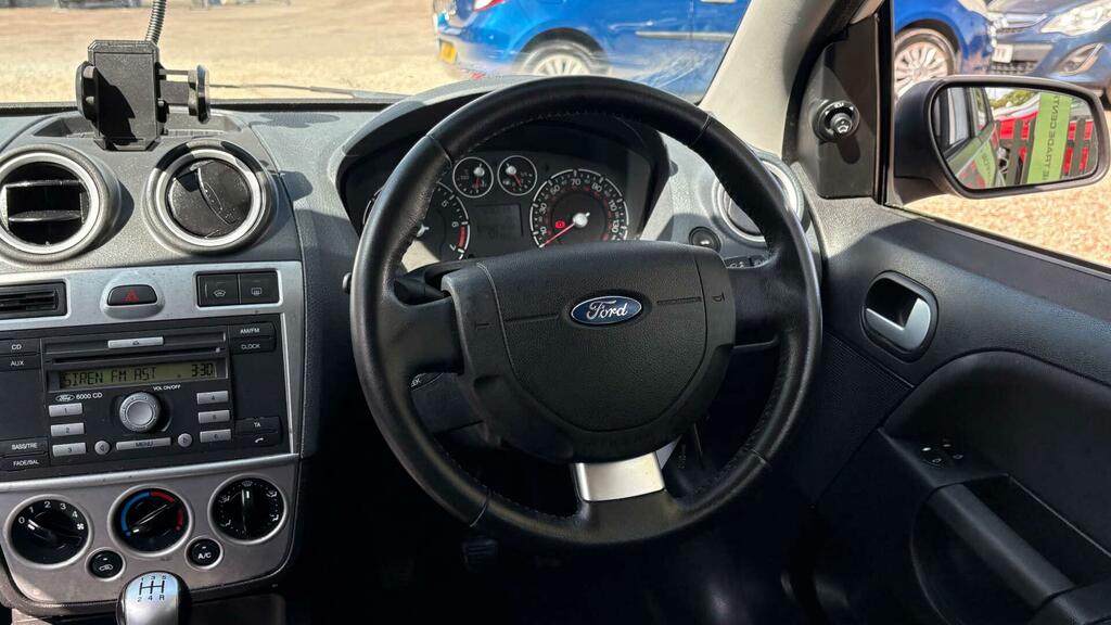 Ford Fiesta 1.4 Zetec Climate Blue #16