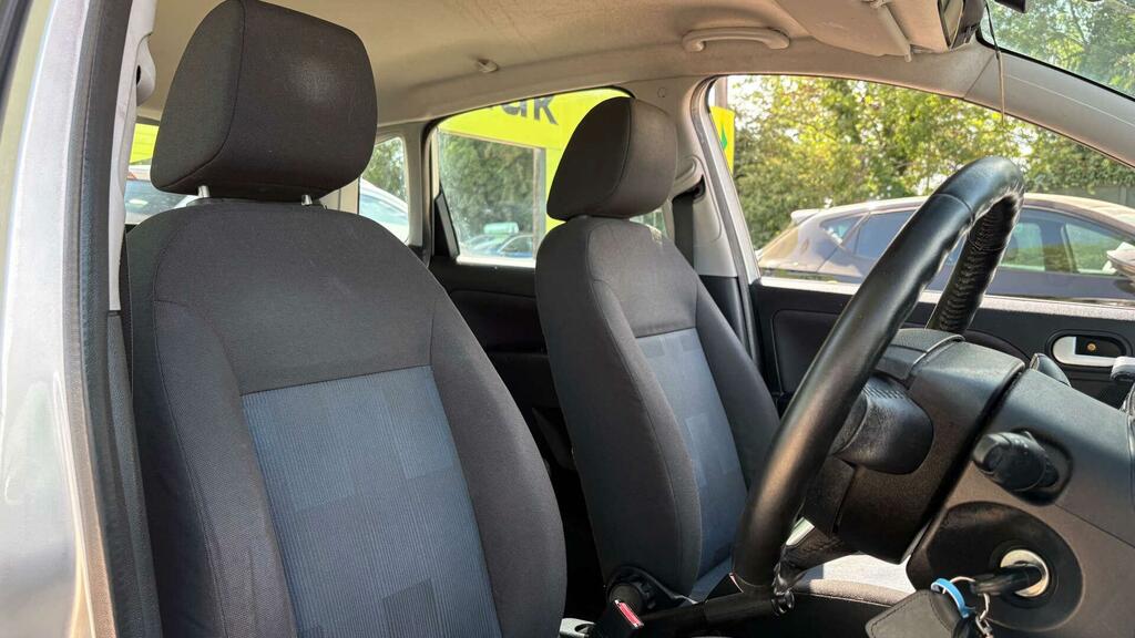 Ford Fiesta 1.4 Zetec Climate Blue #8