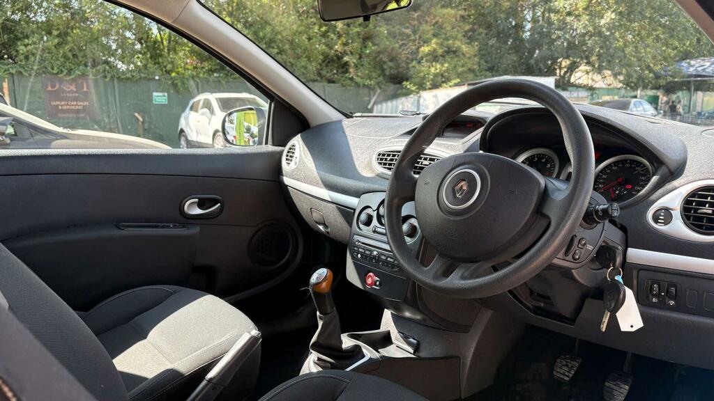 Renault Clio I-music 1.2 Black #7