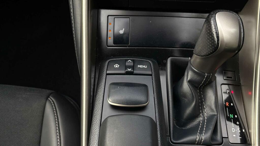 Lexus IS 250 F-sport Grey #41