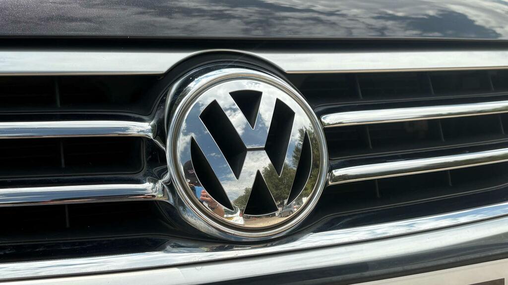 Volkswagen Touareg Altitude Blue #41