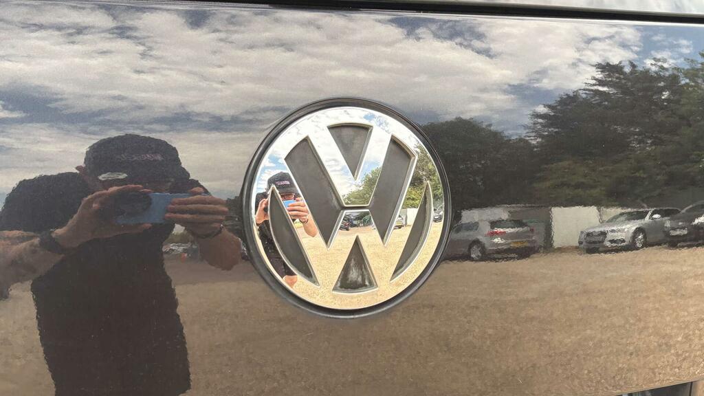 Volkswagen Touareg Altitude Blue #42