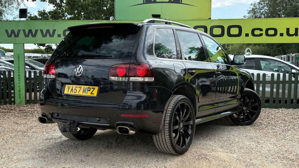 Volkswagen Touareg Altitude Black #4