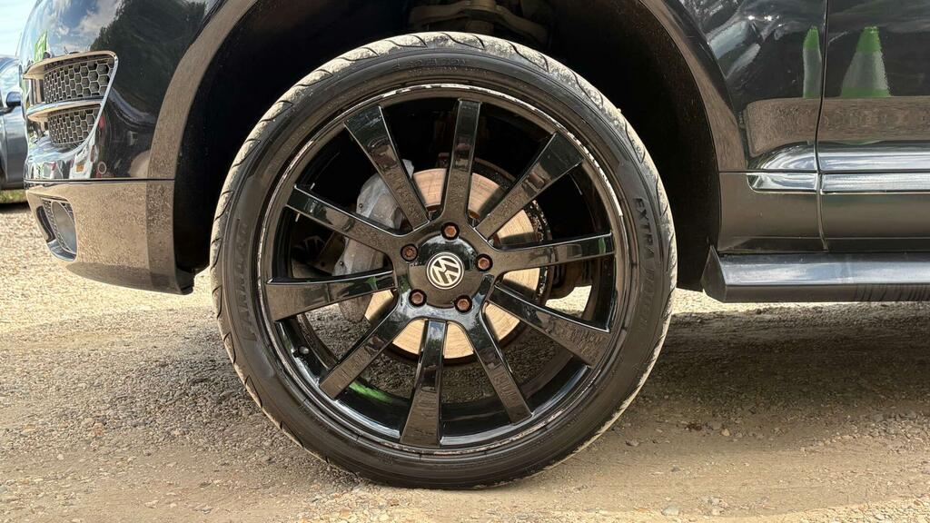 Volkswagen Touareg Altitude Blue #33