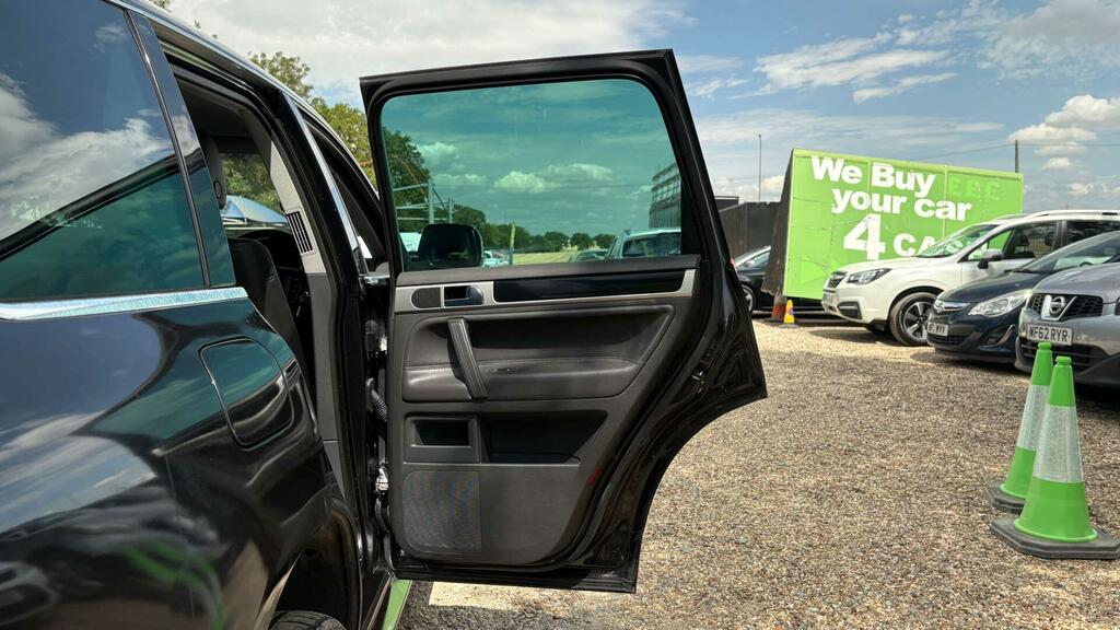 Volkswagen Touareg Altitude Blue #36
