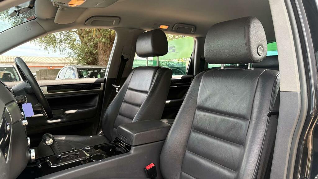 Volkswagen Touareg Altitude Blue #13
