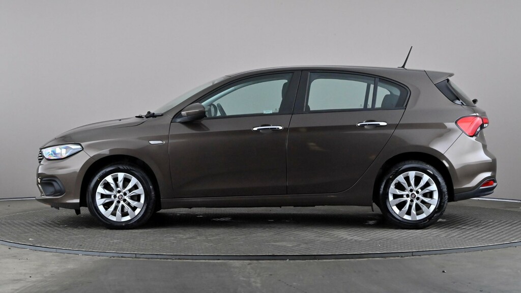 Fiat Tipo 1.3 Multijet Easy Plus Brown #3