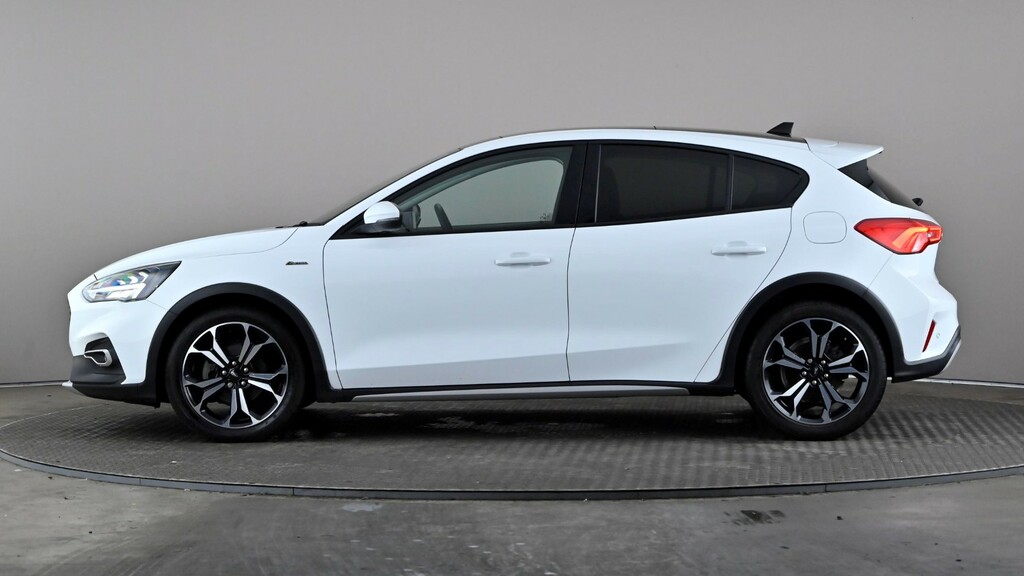Ford Focus 1.0 Ecoboost Hybrid Mhev 125 Active X Edition White #3