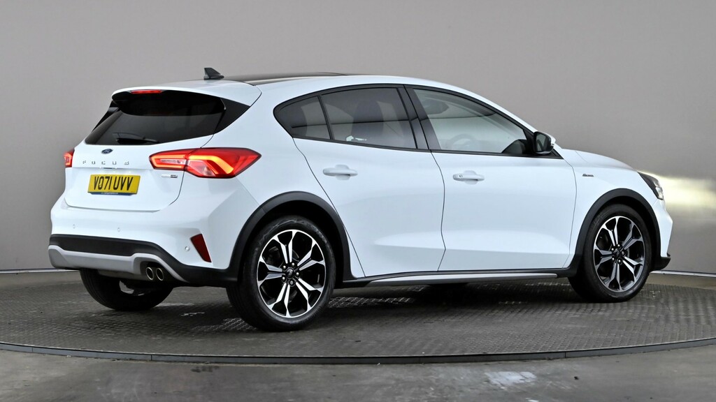 Ford Focus 1.0 Ecoboost Hybrid Mhev 125 Active X Edition White #6