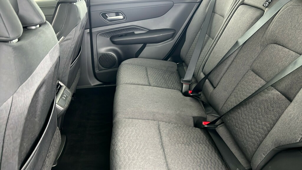 Nissan Ariya 178Kw Evolve 87Kwh 22Kwch Silver #18