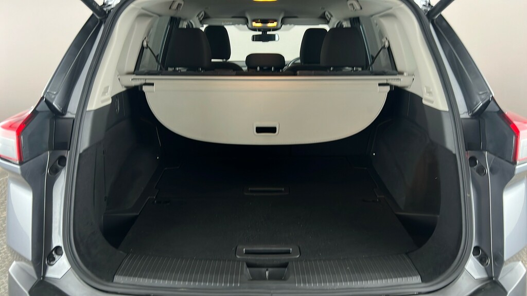 Nissan X-Trail X-trail 1.5 E-power E-4orce 213 Acenta Prem 7 Grey #22