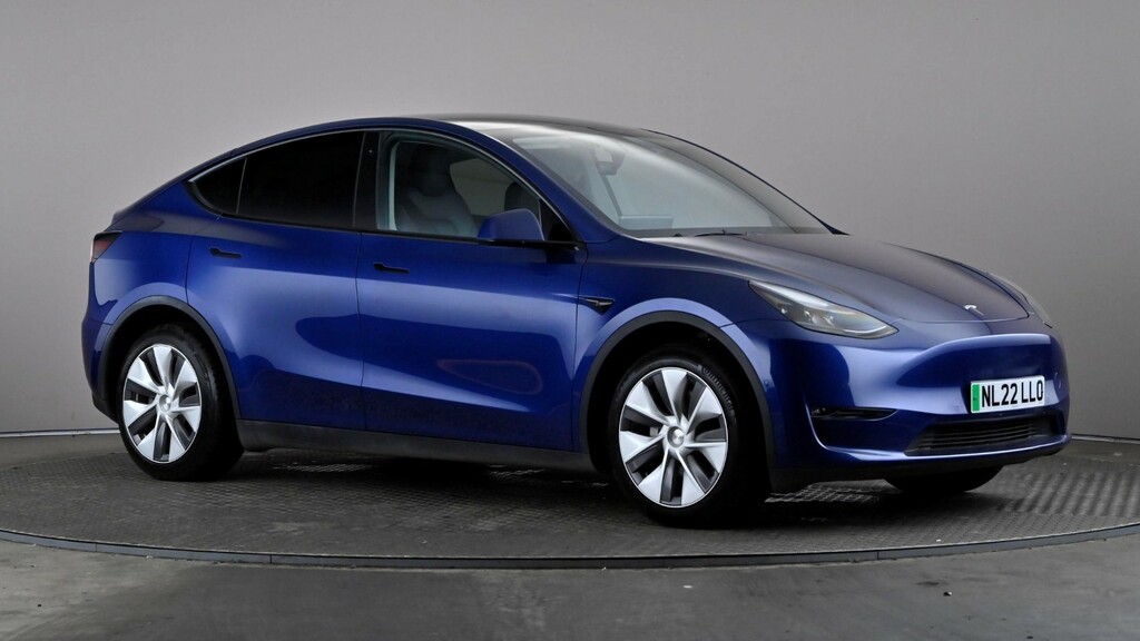 Tesla Model Y Long Range Awd Blue