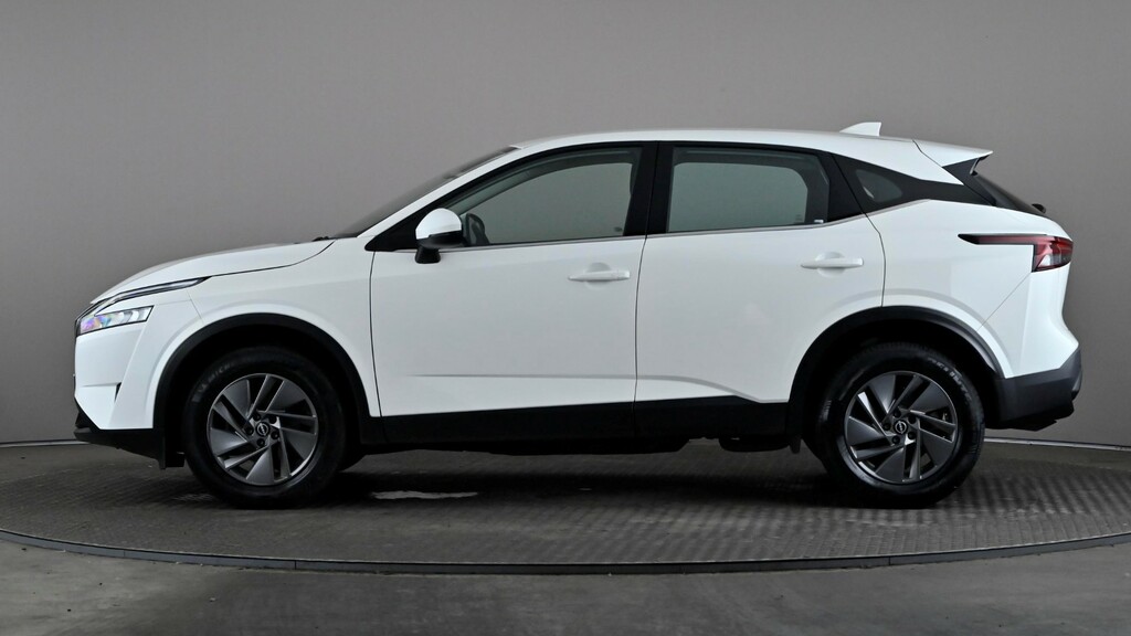 Nissan Qashqai 1.3 Dig-t Mh Acenta Premium YL23EAE White #3