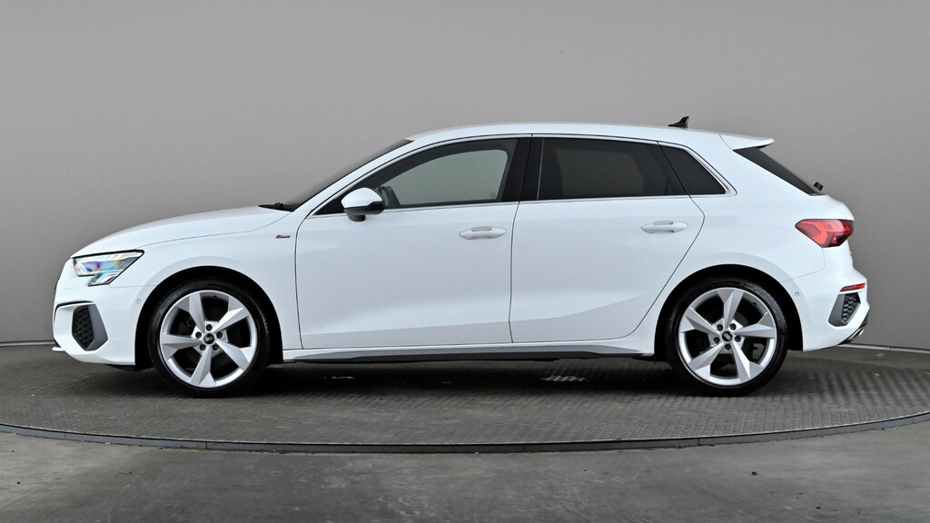 Audi A3 35 Tfsi S Line S Tronic FG21XUT White #3