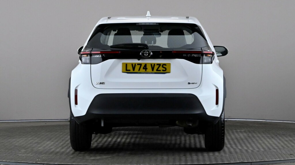 Toyota Yaris Cross 1.5 Hybrid Icon Cvt LV74VZS White #5