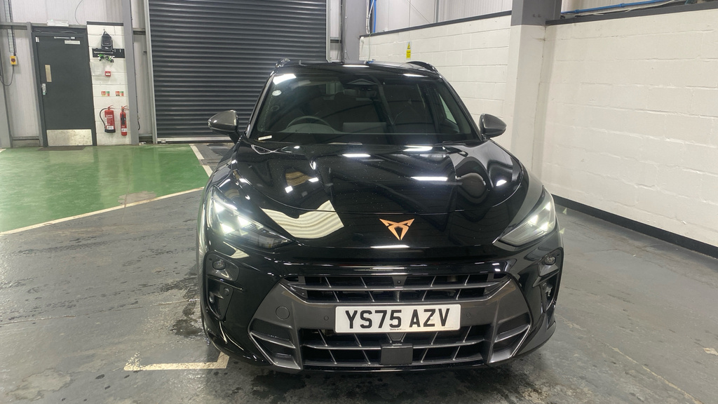 Cupra Terramar 1.5 Ehybrid 204 V2 Dsg YS75AZV Black #2