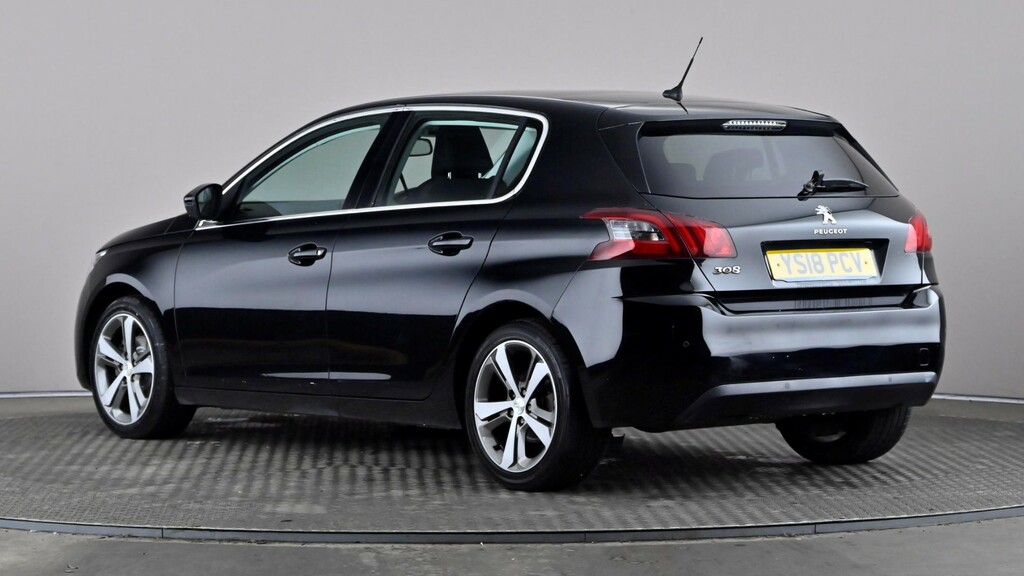 Peugeot 308 1.2 Puretech 130 Allure Black #4