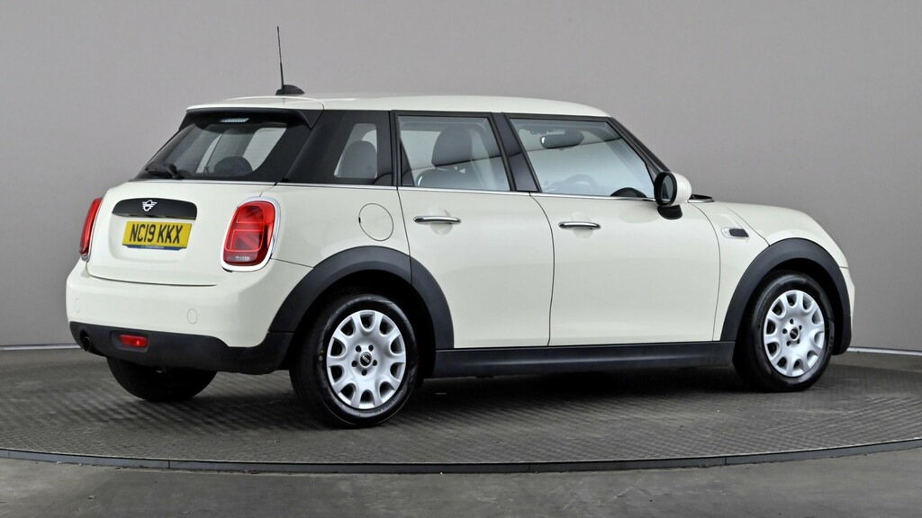 Mini Hatch 1.5 One Classic II White #6