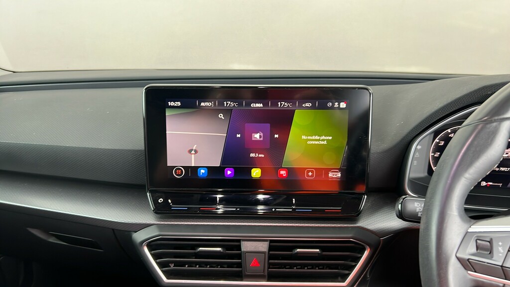 Seat Leon 1.4 12.8Kwh Fr Estate Plug-in Hybrid Ds Red #16