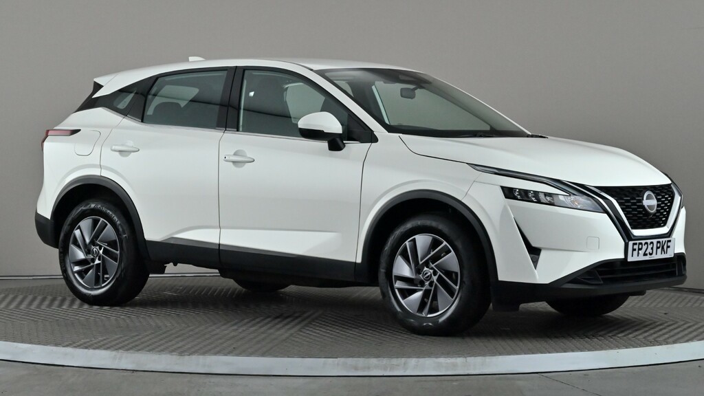 Nissan Qashqai 1.3 Dig-t Mh Acenta Premium White