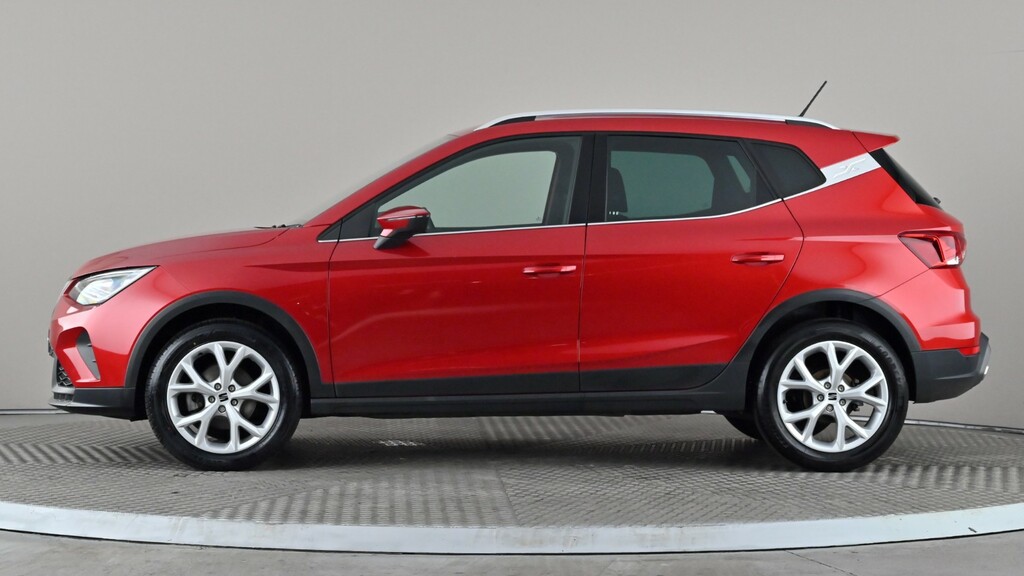 Seat Arona 1.5 Tsi 150 Fr Dsg Red #3