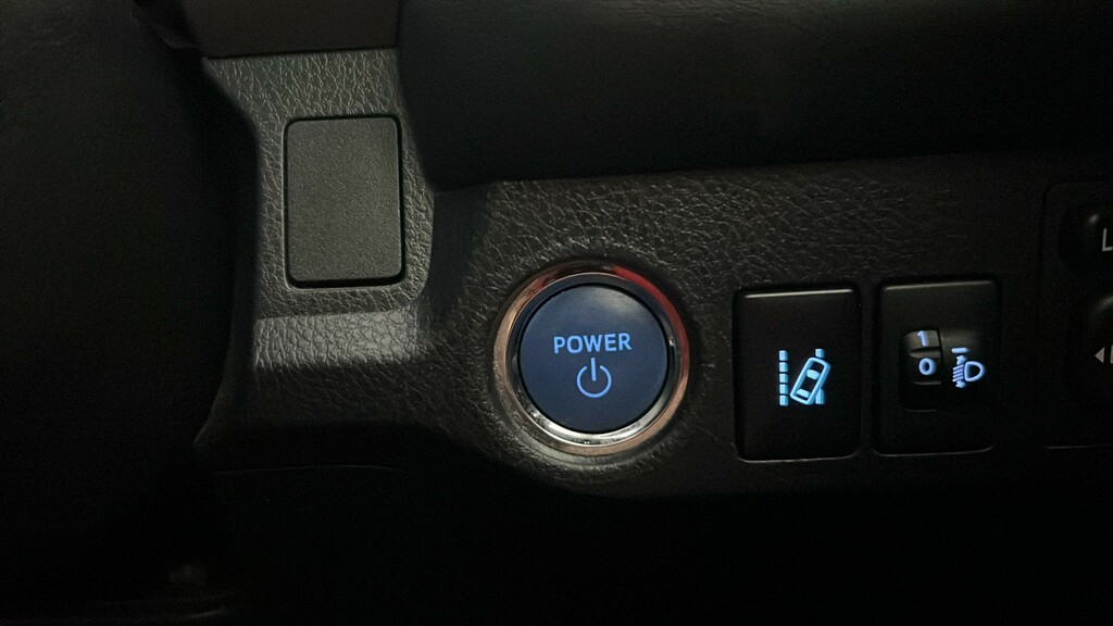 Toyota Rav 4 2.5 Hybrid Icon Tech Fwd 5-Dr Black #27