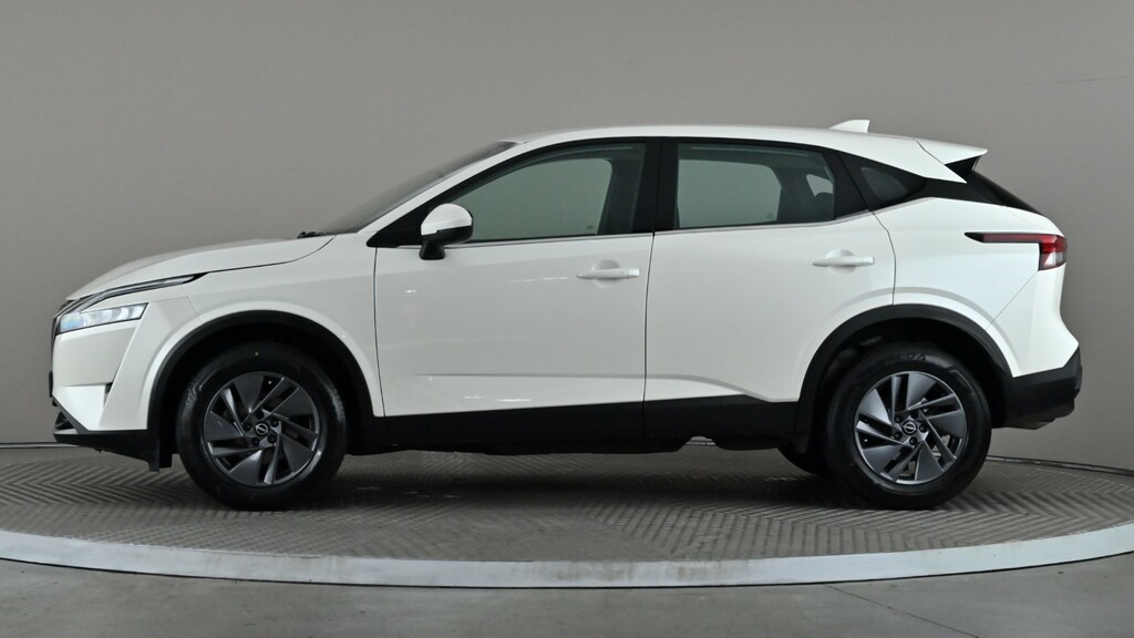 Nissan Qashqai 1.3 Dig-t Mh 158 Acenta Premium Xtronic White #3