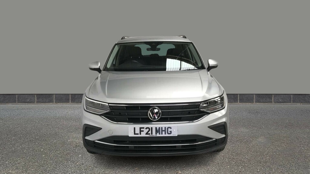 Volkswagen Tiguan 1.5 Tsi Life Silver #2