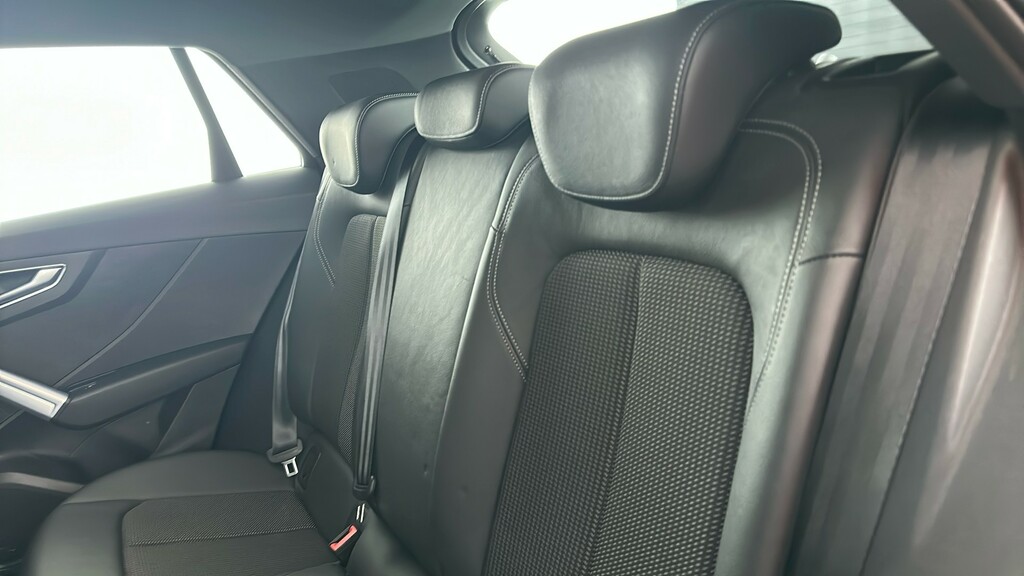 Audi Q2 2.0 Tdi 35 Black Edition S Tronic Quattro Euro 6 Black #18