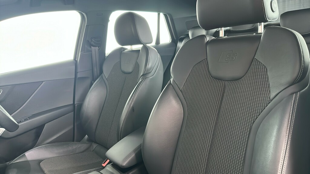 Audi Q2 2.0 Tdi 35 Black Edition S Tronic Quattro Euro 6 Black #17